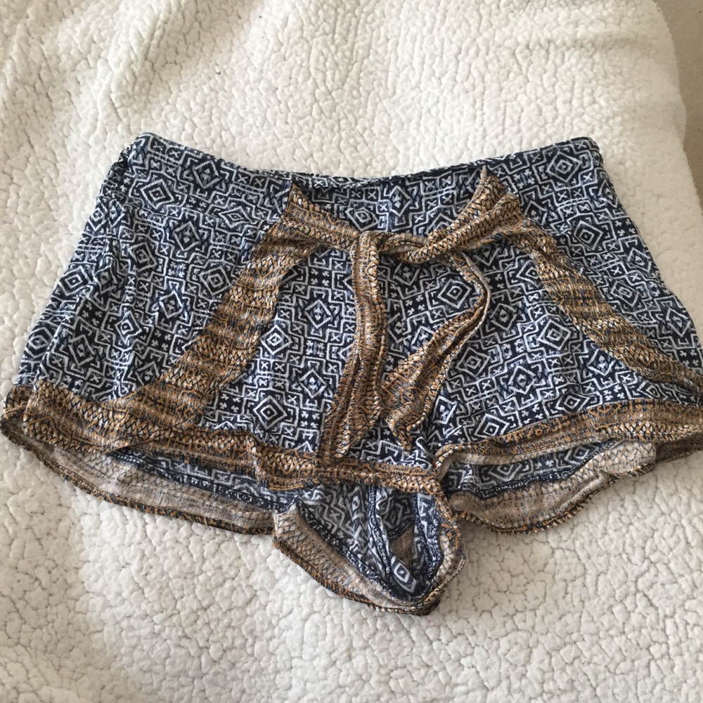 🆕 Xhilaration Summer Shorts